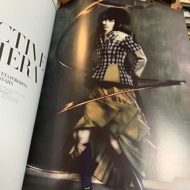 DIOR MAGAZINE NO.39 FUTURE DIOR - 古本屋 Tweed Books