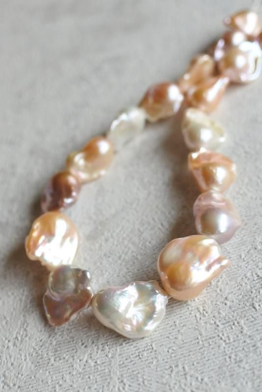 バロックパールネックレス | 淡水バロック真珠のマルチカラーネックレス