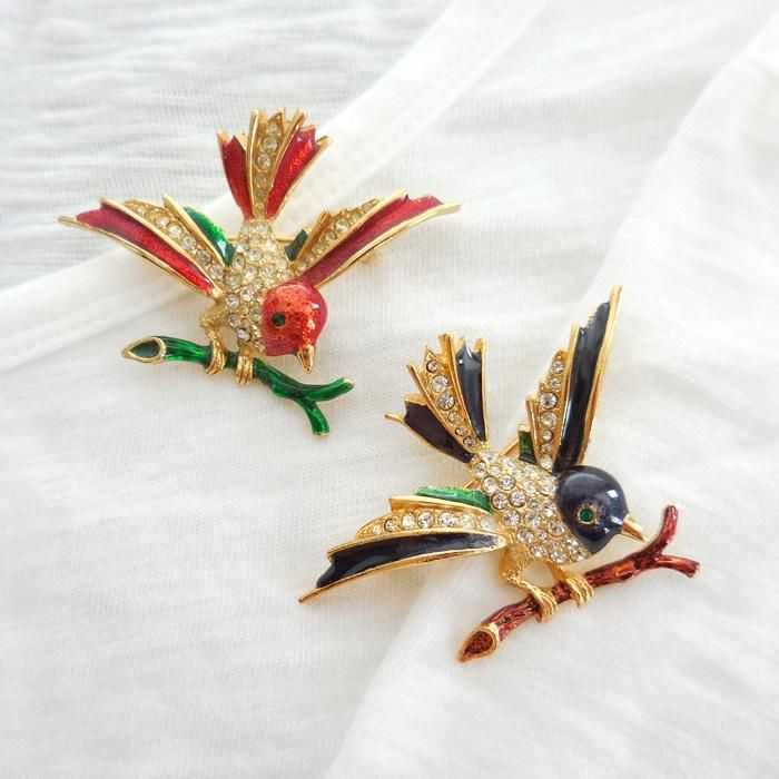SPHINX（スフィンクス）☆枝にとまる赤い鳥のヴィンテージ・ブローチ