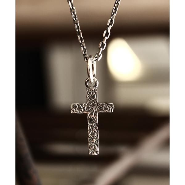 Paisley Small Cross Necklace/TOKYO TOMINZOKU - VIVIFY STORE