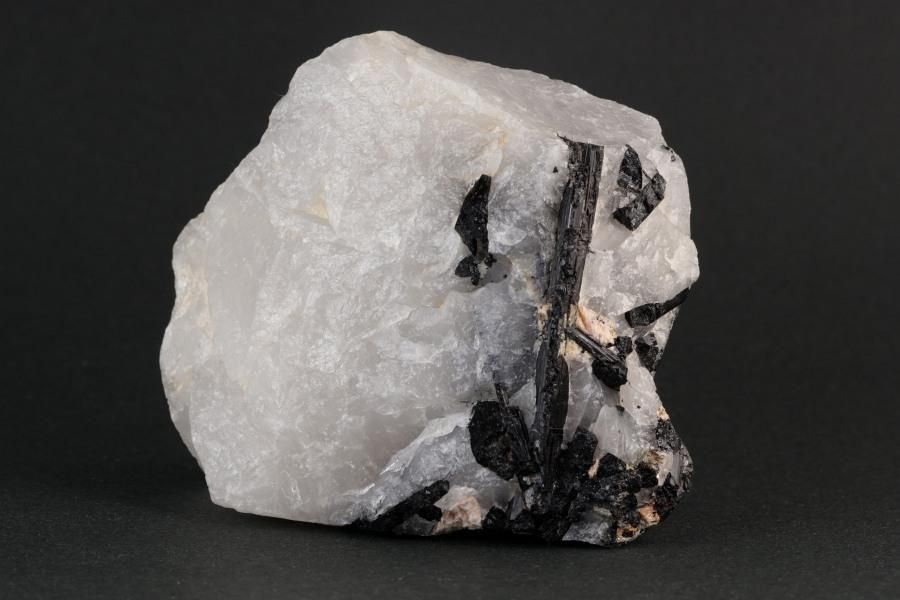 トルマリン イン クォーツ 原石 218g｜天然石 原石 通販キラリ石