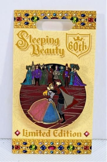眠れる森の美女 60周年 ピンバッジ LE4000 - ディズニーフィギュア