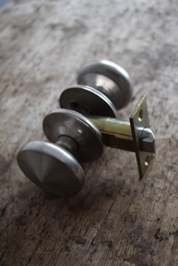 ステンレス製ドアノブ（空錠） - TSUMUGISYOUKAI