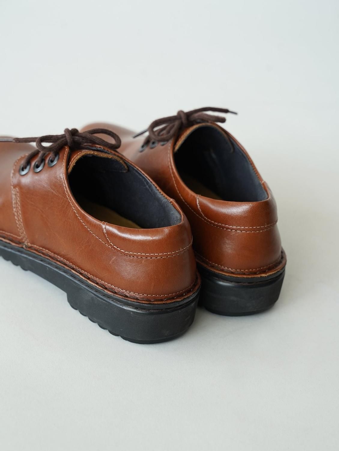 DANIELA / Chestnut - NAOT ナオトジャパン オンラインショップ