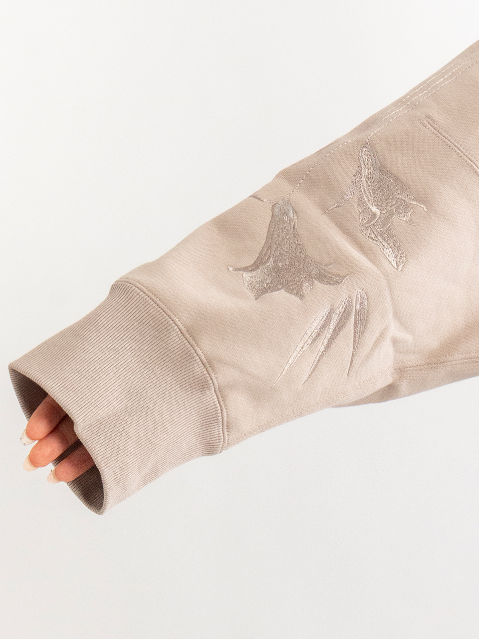 Floral Motif Embroidered Sweatshirts-フローラルモチーフエンブロイ