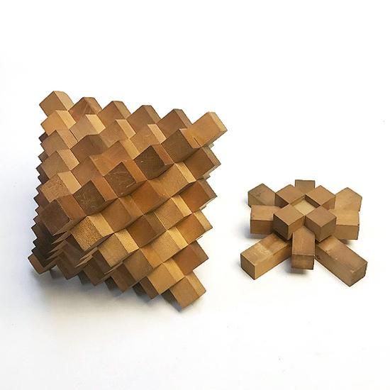 山中組木工房 : 51本組木 (特大) / 山中成夫