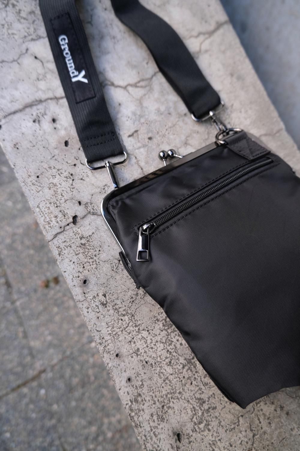 Ground Y [グラウンドワイ] Clasp Shoulder Bag＜がま口ショルダー