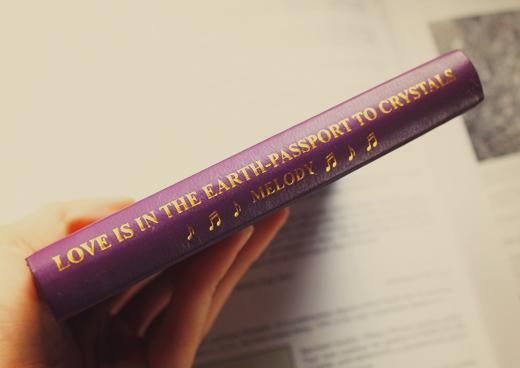 Melody♪】Love is in the Earth: Passport to Crystals - The Little