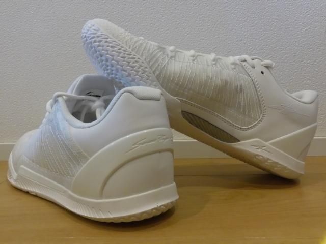 プレイヤー1プラス 白白 ピュア2．0 - バスケットボール専門店