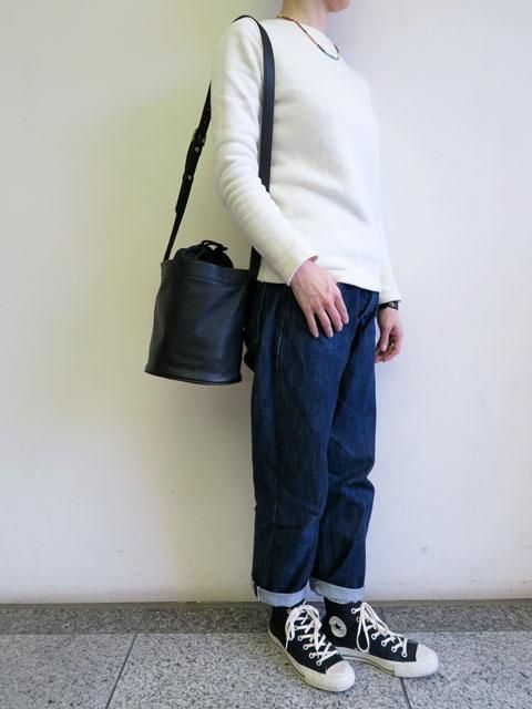 パーマネントエイジ レザーバッグ バケツ型ショルダー 01 ブラック