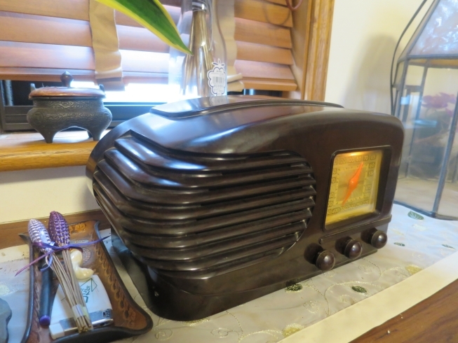 ヴィンテージ 【 真空管ラジオ 】1930~1940年代・GE製 | ANTIQUES DEN