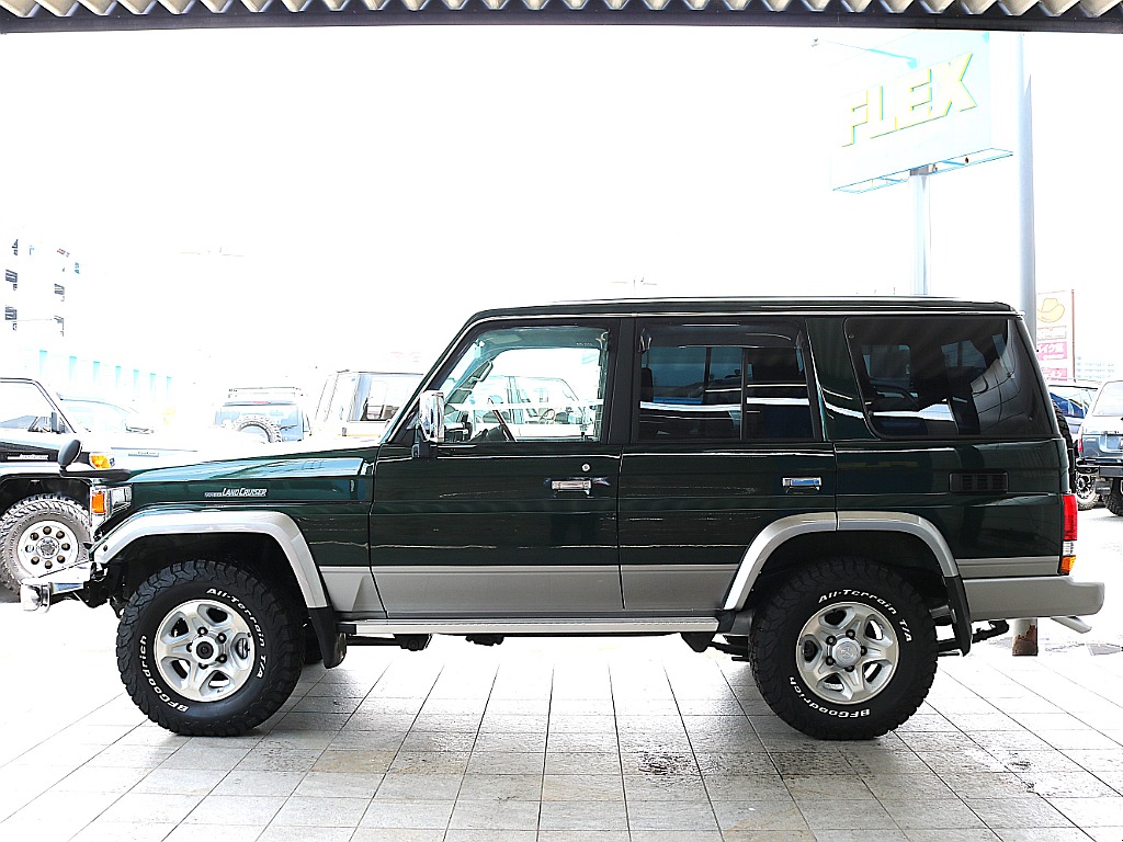 トヨタ ランドクルーザー70 4.2 ZX ディーゼル 4WD(H12年式,24.9万km