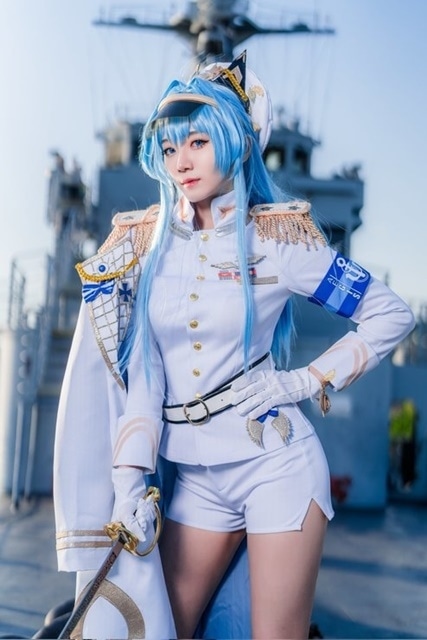 勝利の女神：NIKKE』1周年を記念してヘルムらのコスプレ写真をお届け