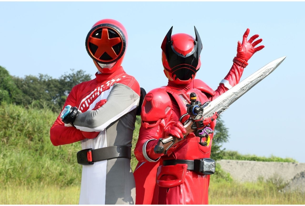 爆上戦隊ブンブンジャーVSキングオージャー』新規場面カット17枚一挙