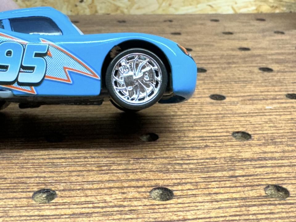 カーズ2017 ブラインドボックス（パズルタイプ）ブリンブリン