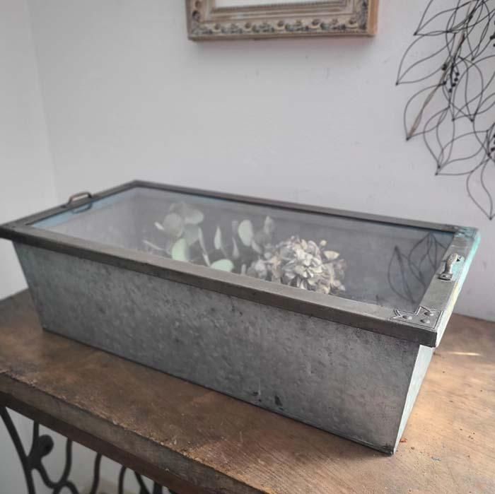 昭和レトロ・古道具・ブロカント・ガラスケース・ブリキ・深め