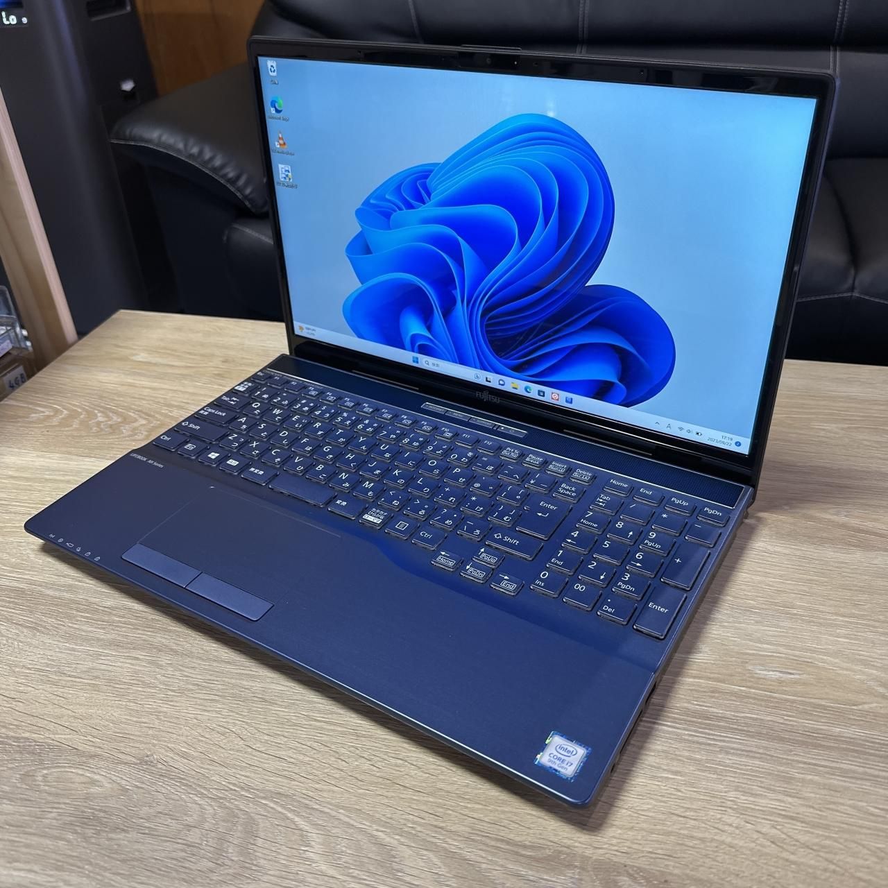 高性能 富士通 第9世代 i7/8GB/SSD+HDD/Office 高性能 富士通 第9世代