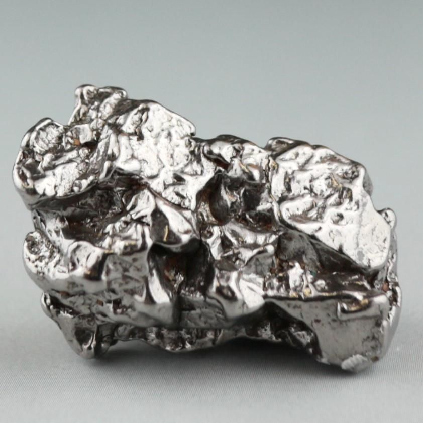 カンポ・デル・シエロ隕石(鉄隕石)約23g／アルゼンチン産 - 鉱物