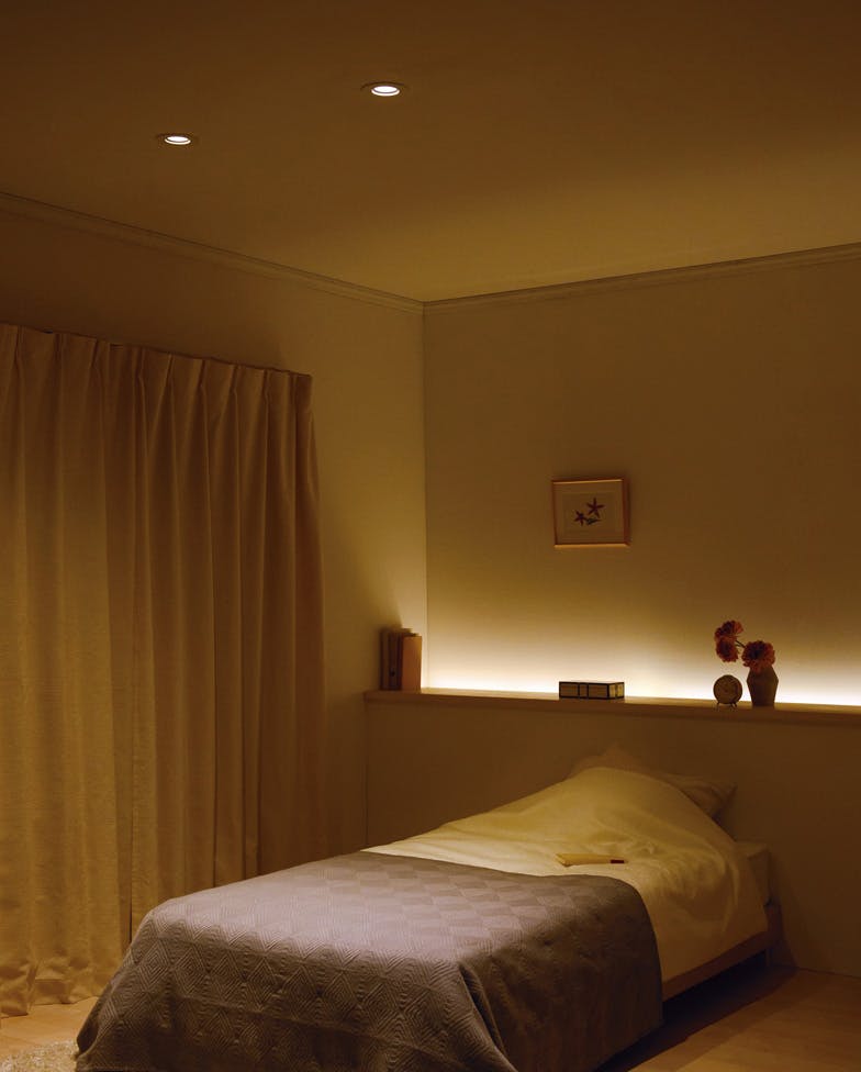 オーデリック LEDダウンライト 埋込穴φ100 白熱灯100Wクラス 電球色