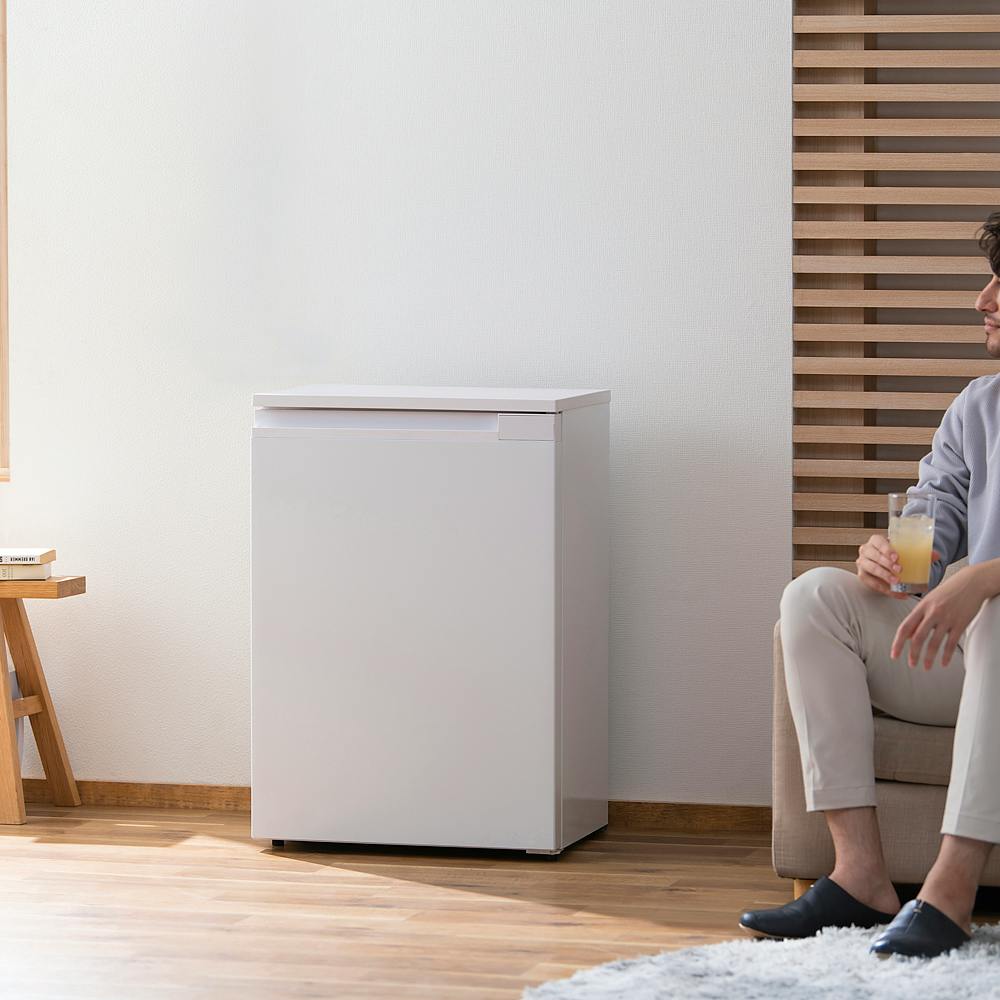 アイリスオーヤマ 奥行スリム冷蔵庫 66L IRSN-7A-W ホワイト 冷蔵庫