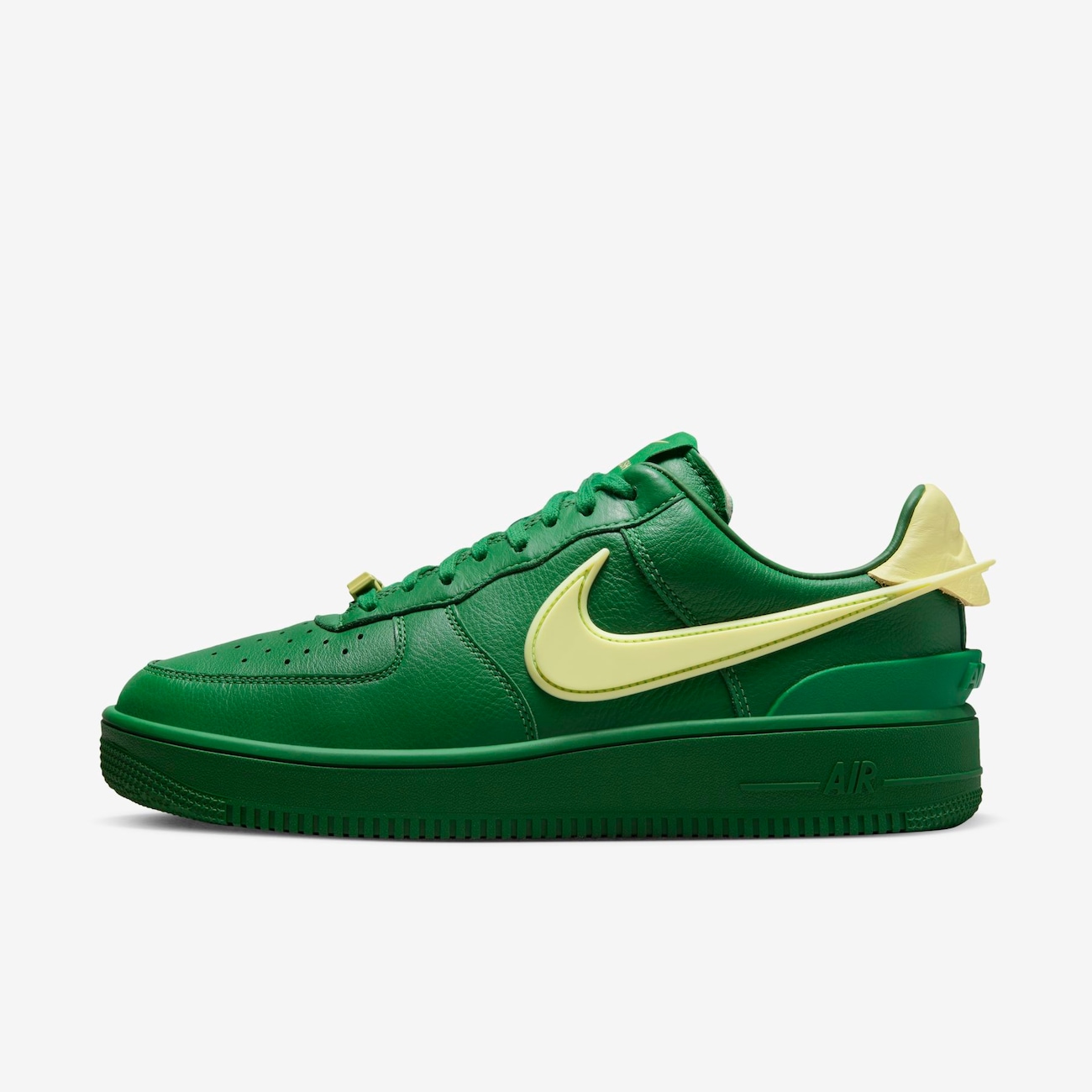 Air Force 1 x AMBUSH - Nike