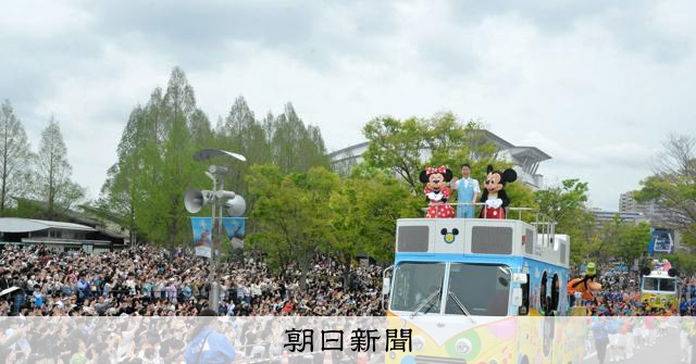 ミッキーが大津に来た！ 滋賀で初のディズニーパレード 6万人笑顔