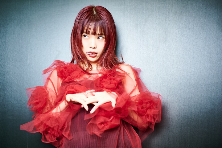 アイナ・ジ・エンドが輝かせる、音楽の宝石箱──アルバム『RUBY POP