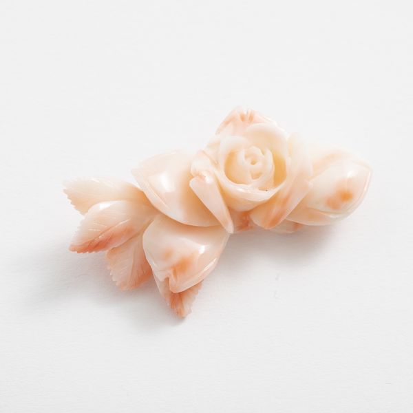 高知の珊瑚ブローチ大 薔薇K -【当店限定】すべて1点もの、高知から