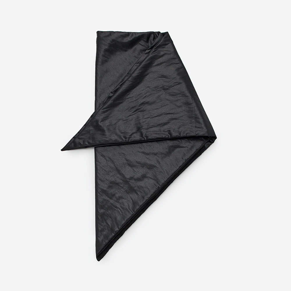 KIJIMA TAKAYUKI - LEATHER LIKE TAFFETA PADDED SCARF – IN MY BOOK STORE