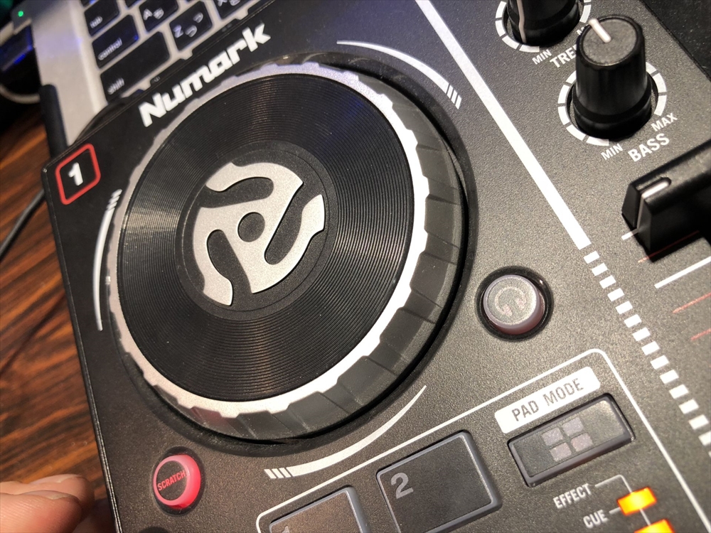 わずか￥10,000 であなたもDJデビュー？ Numark Partymix レビュー