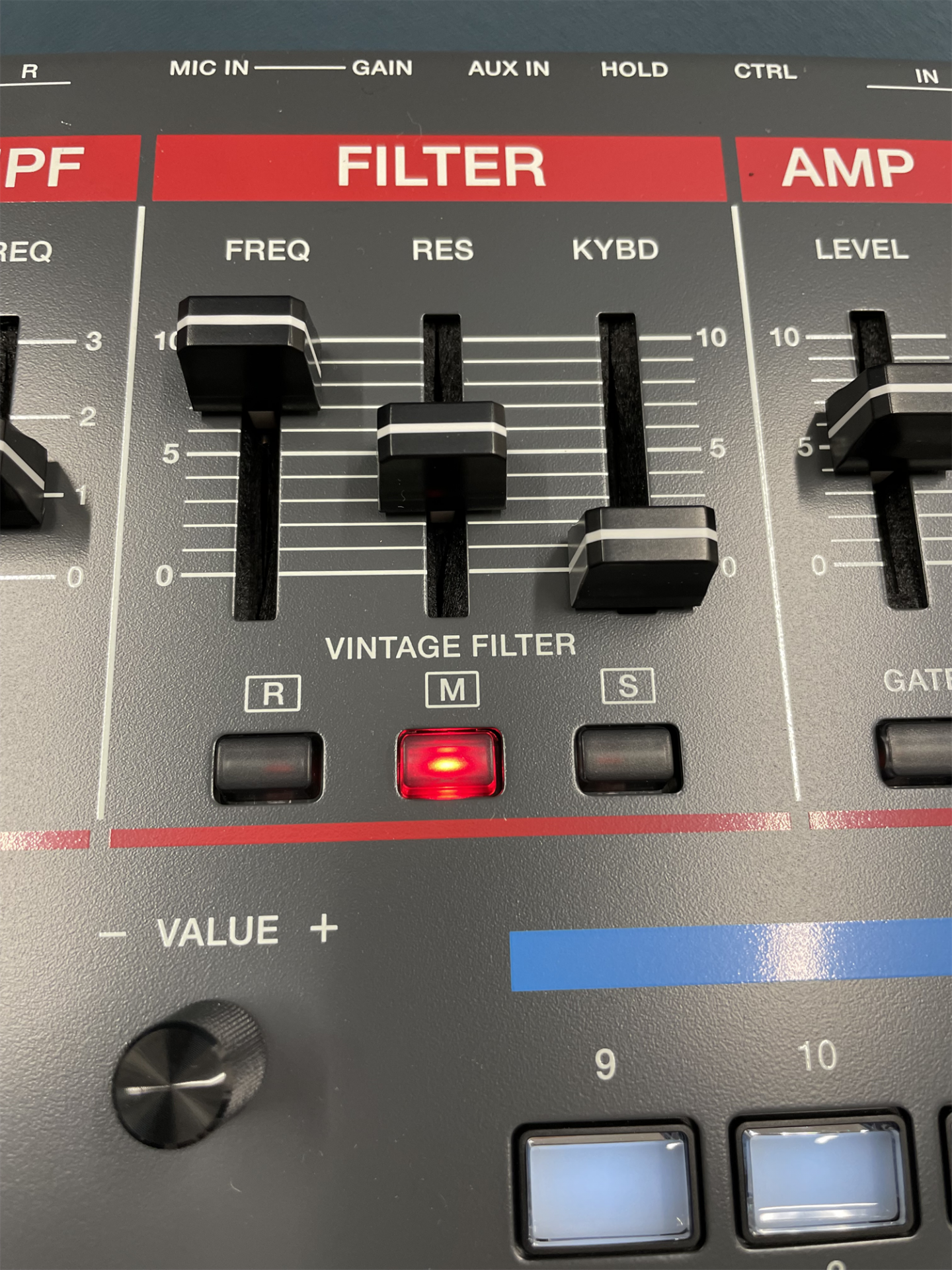 Roland ” JUNO-X ” | ヴィンテージシンセ「JUNO」をZEN-Coreシンセシス