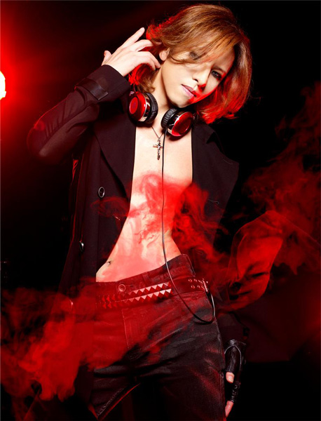 YOSHIKIヘッドホン 「SL150 YOSHIKI special edition」数量限定で発売