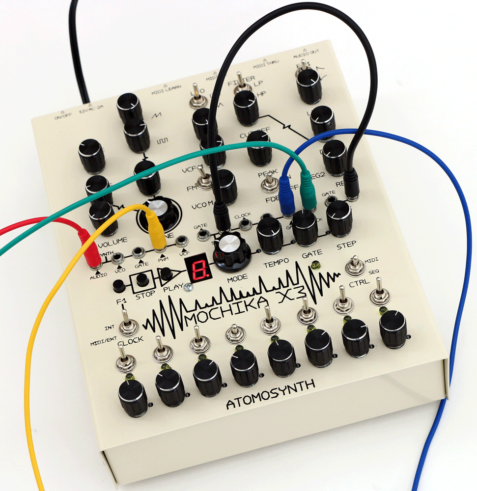 パッチセクション追加でモジュラーシンセとの接続が可能に AtomoSynth