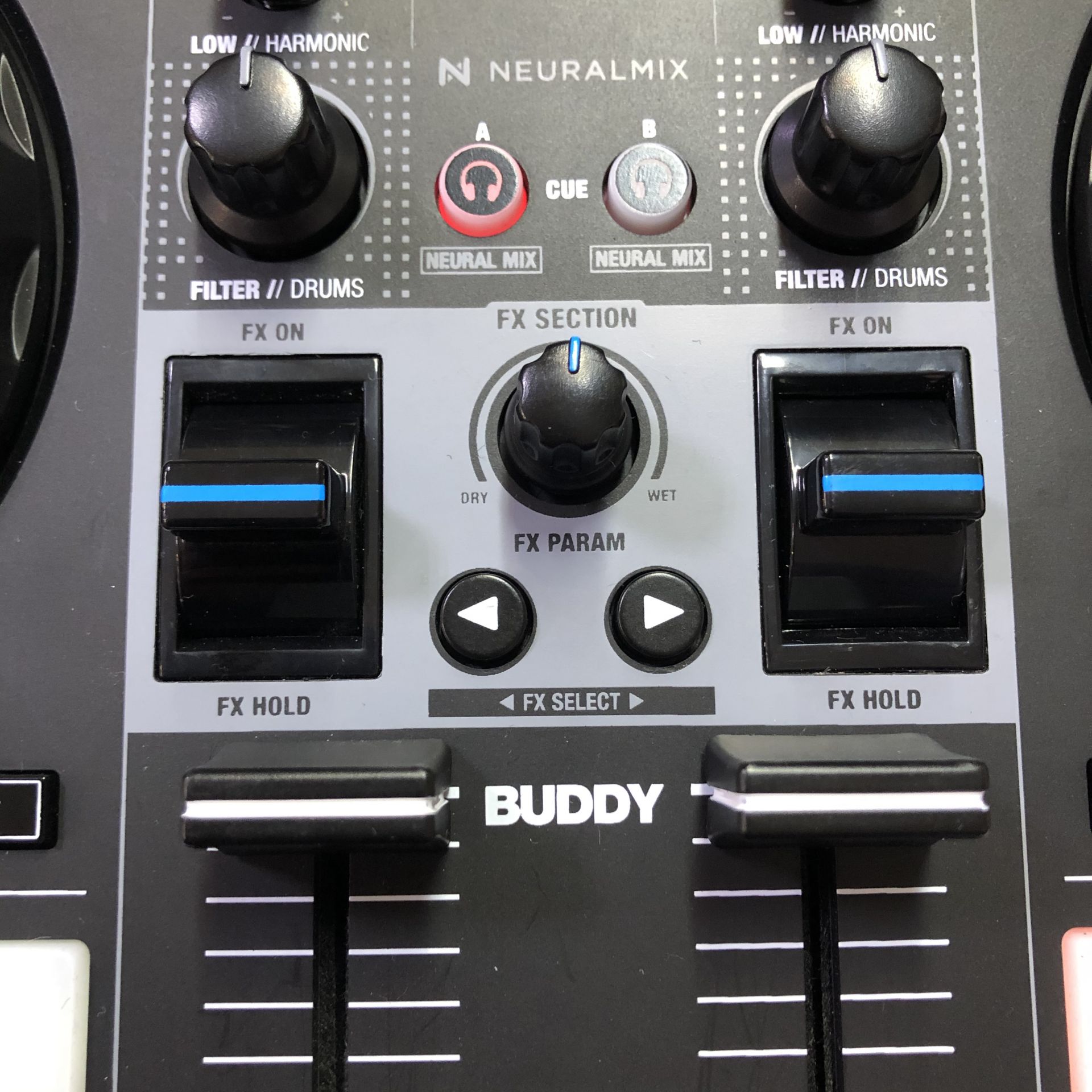 djay用コントローラー「RELOOP BUDDY」登場！｜島村楽器 三宮オーパ店