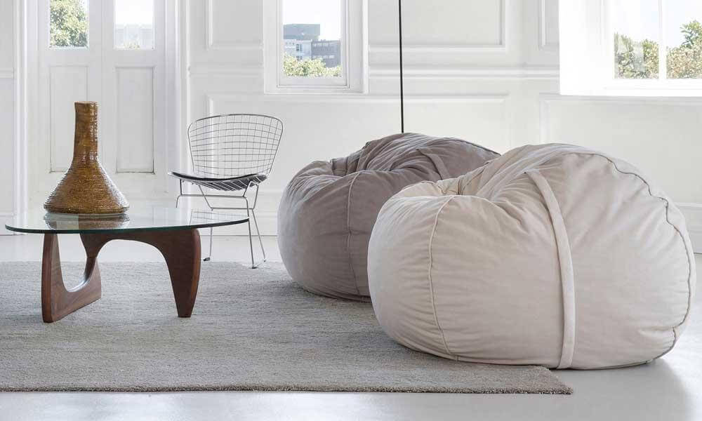 ビーズクッションでは得られない体全体を包んでくれる至福のクッション