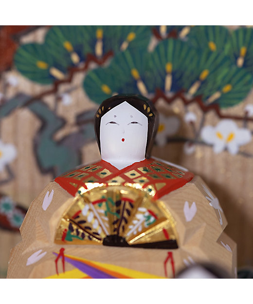 送料無料】奈良一刀彫 神泉作 段飾雛 大（三越） | 神泉/シンセン