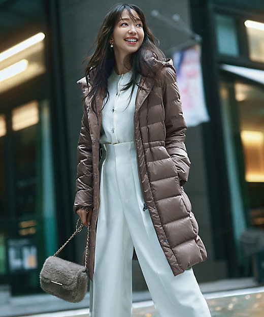 ナチュラルストレッチサキソニー タック ワイドパンツ