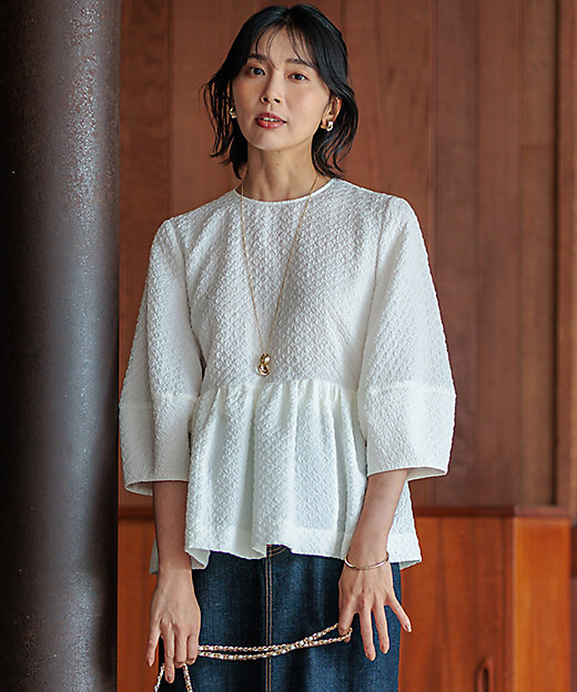 一部店舗限定／洗える】プレザンスジャカード ペプラム ブラウス