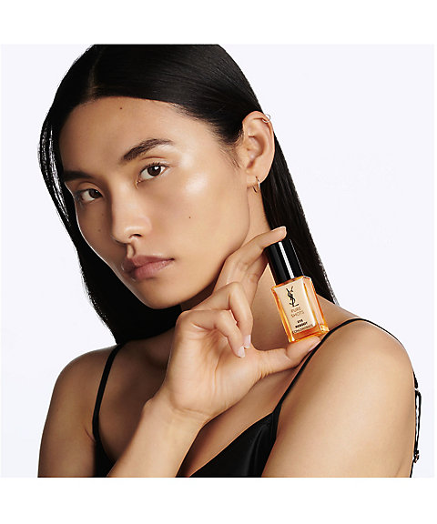 イヴ・サンローラン（YVES SAINT LAURENT ） ピュアショット