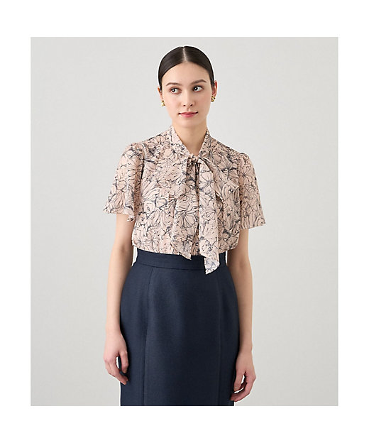 ラインフラワープリントボウタイ ブラウス | ANAYI/アナイ | 三越