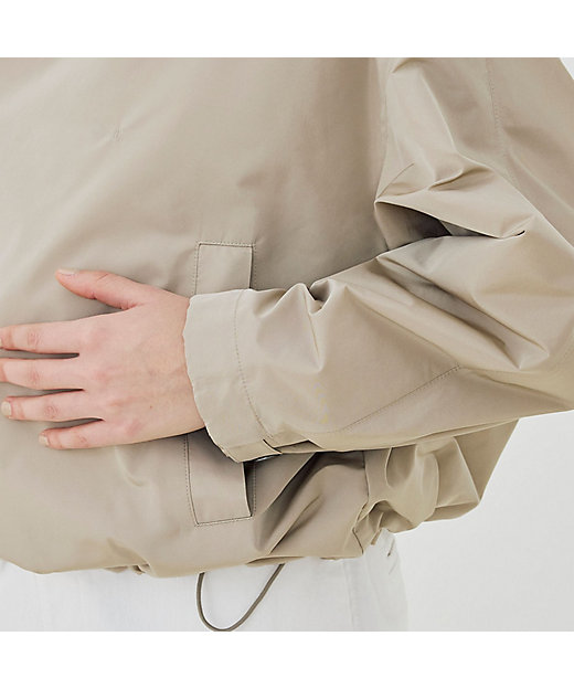 メモリータフタ ハイネックショートブルゾン | GALERIE VIE (Women