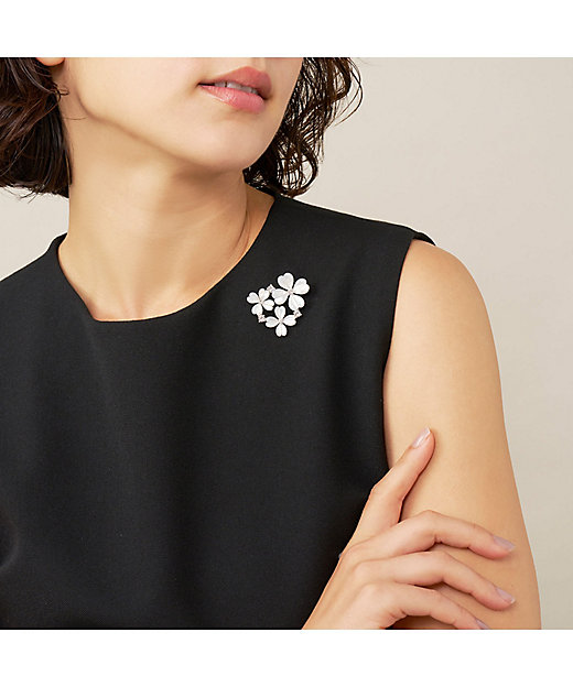 シェルクローバー ブローチ VBMV6231 MP | VENDOME BOUTIQUE