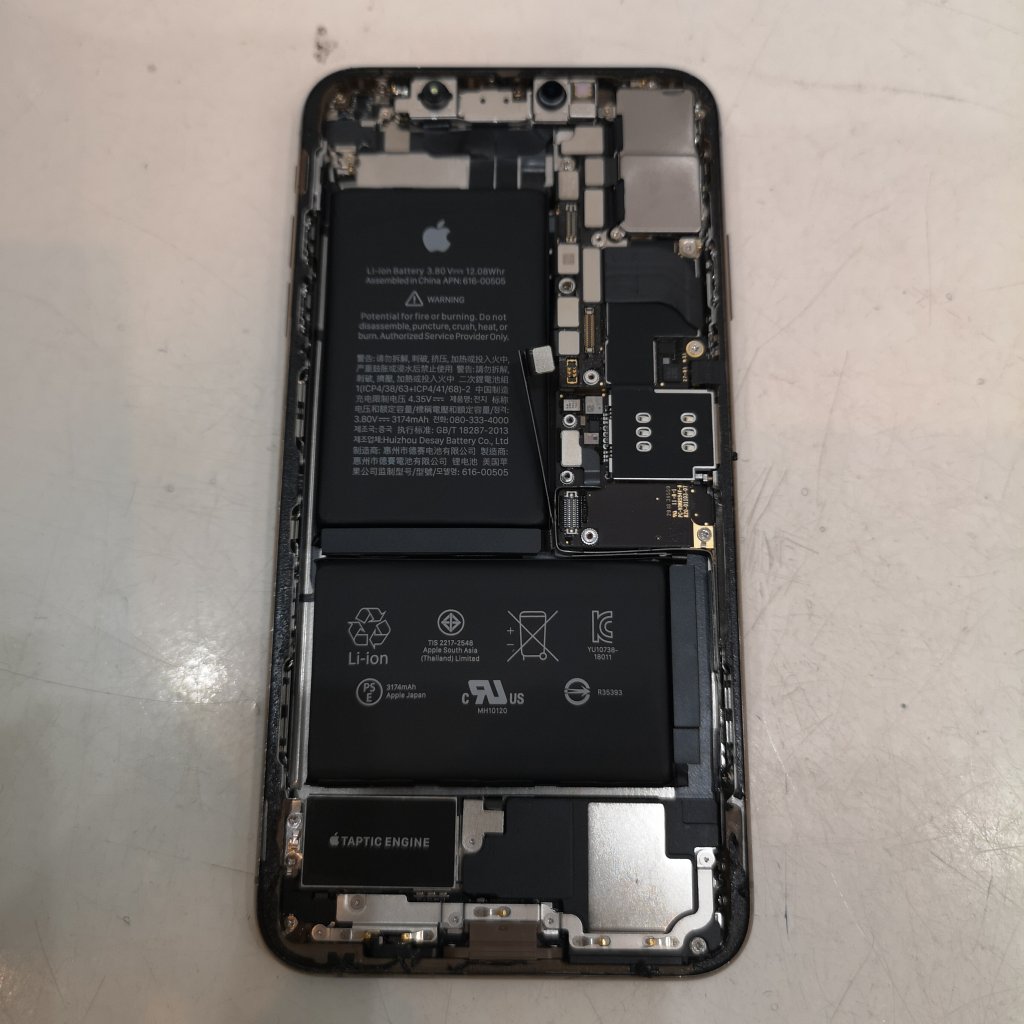 iPhone XS MAX パネル・液晶 パーツ交換 画面割れ 画面修理 iPhone