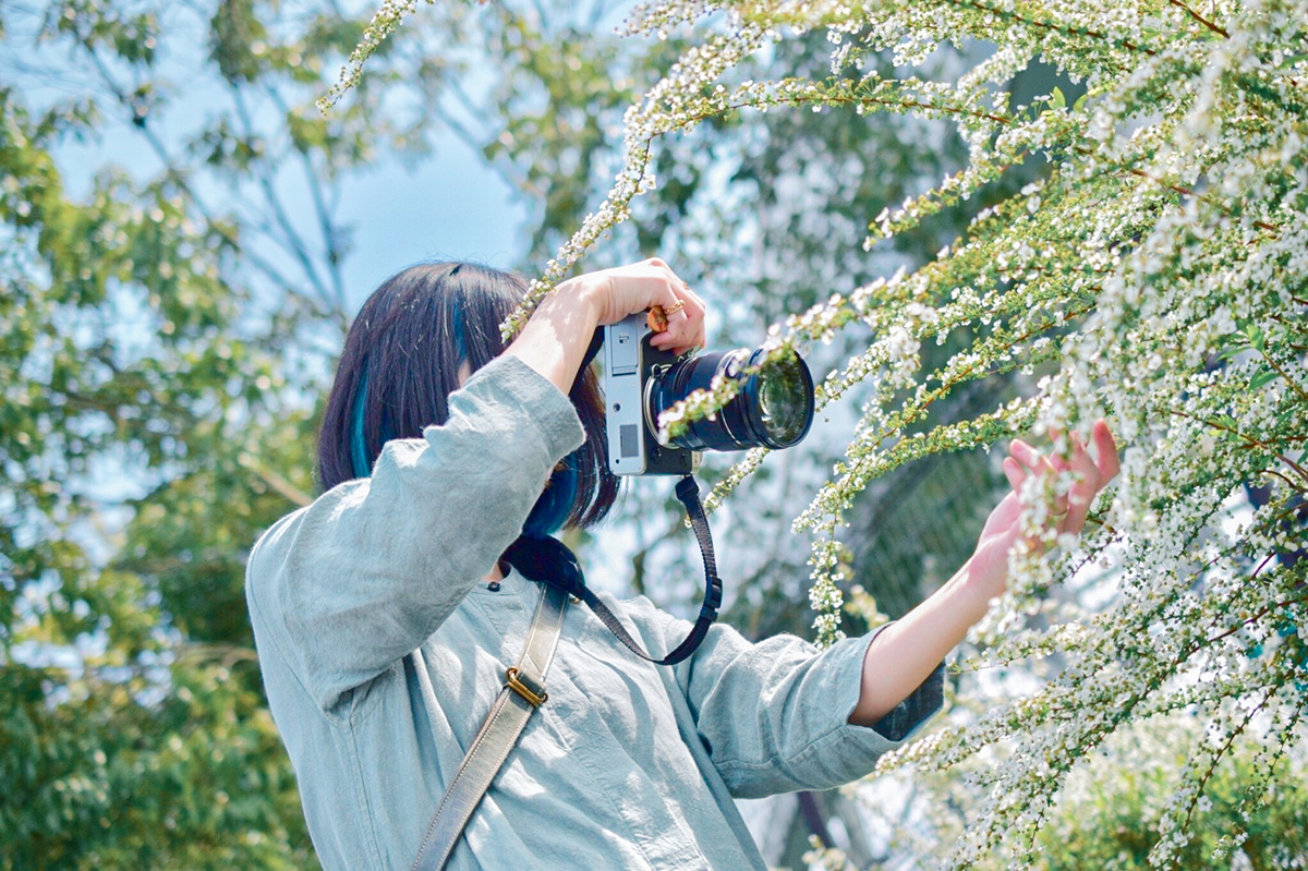 Xシリーズユーザーインタビュー】『X-T4』とフォトグラファー宵月絃 花