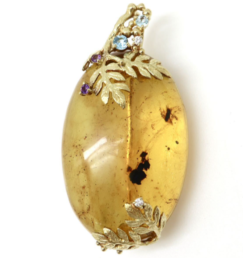 琥珀ペンダントトップ 14.3gの買取実績｜色石BANK