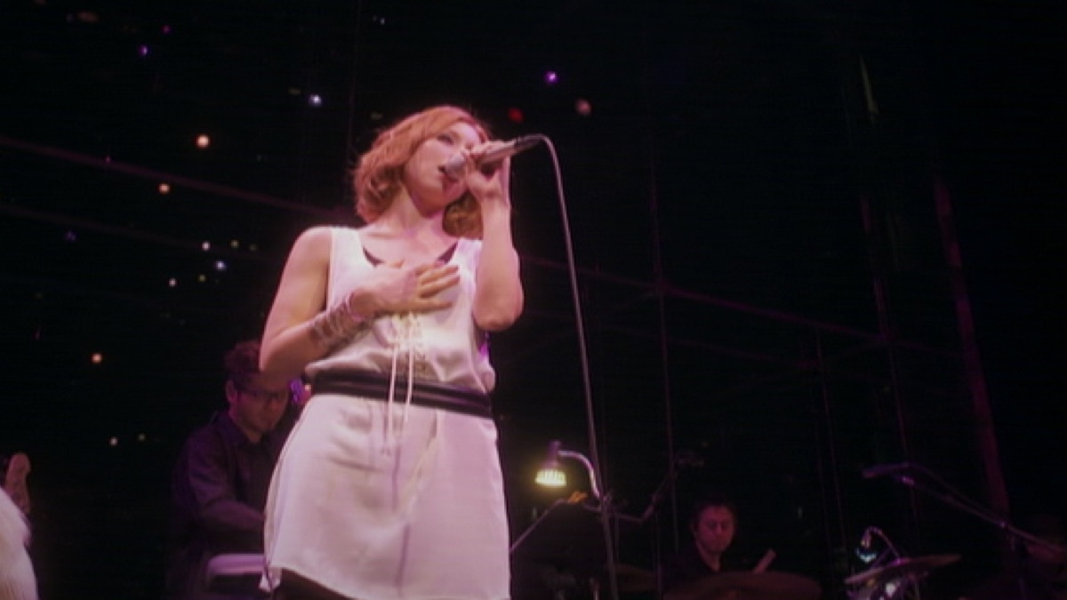 MTV Unplugged (デラックス盤) - BENIのアルバム - Apple Music