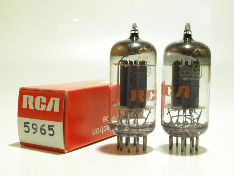 カメラのいわもと：真空管 12AT7、12AZ7、ECC81、同等管、類似管商品