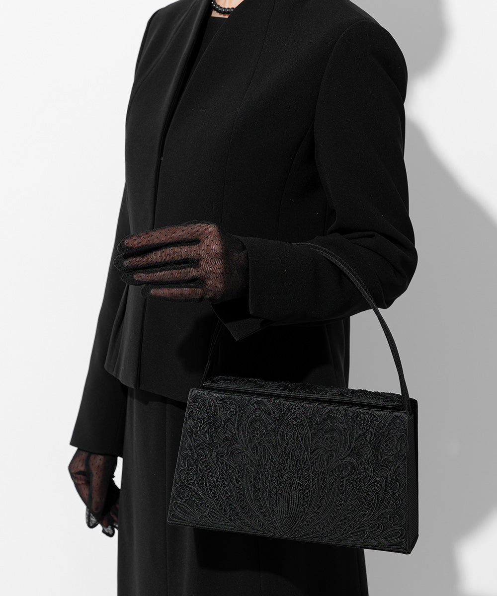 コード刺繍上部開閉フォーマルバッグ