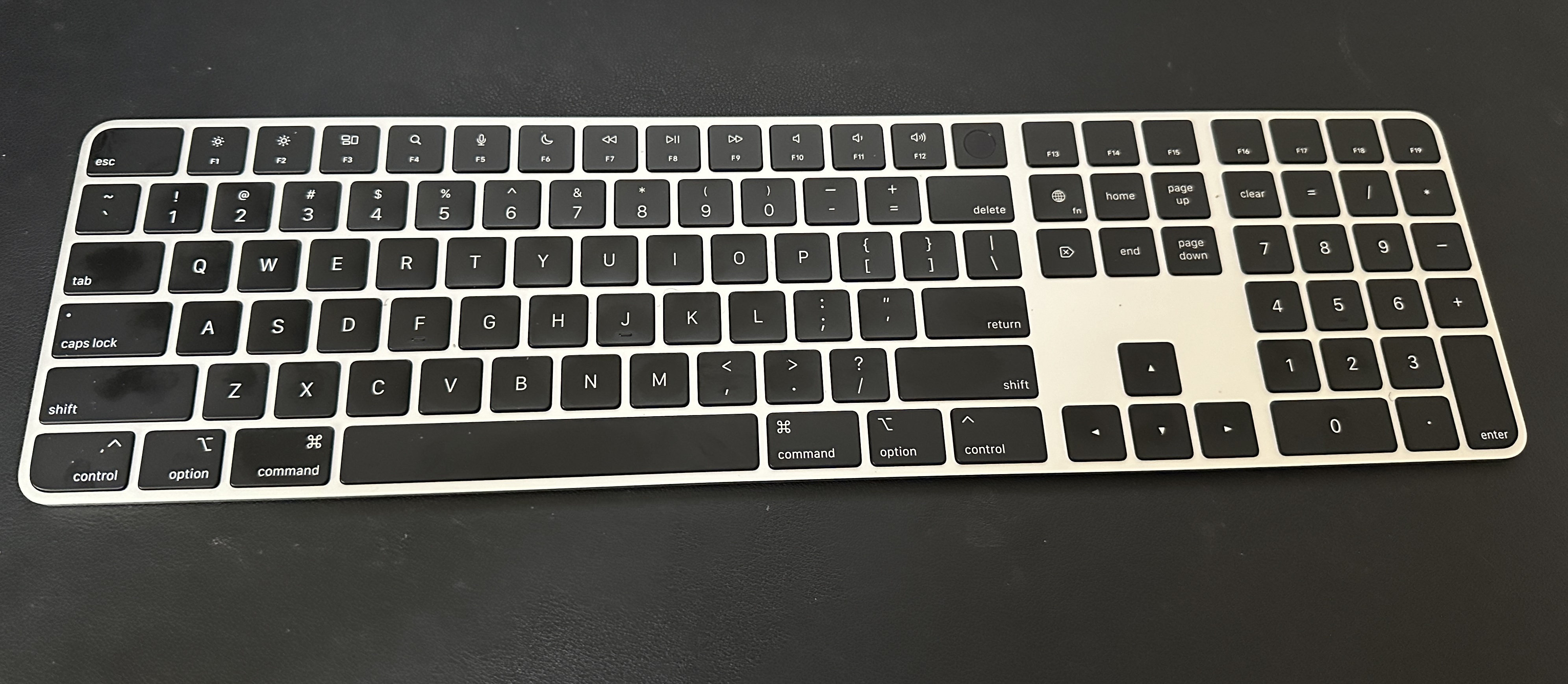 MagicKeyboard（USB-C）USB配列MXCK3LL/A touch Appleシリコン搭載Mac