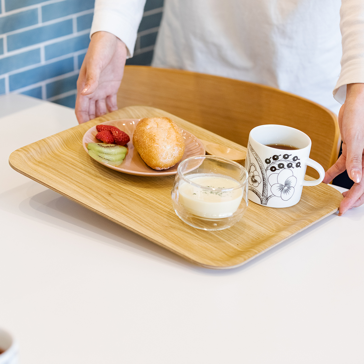 KINTO】ノンスリップトレイ 360x280mm ウィロー | itomani（いとまに